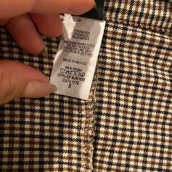 Windsor plaid coat - Picture 3 of 3